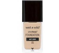 Wet n Wild PhotoFocus fondotinta liquido opacizzante colore Soft Beige 30 ml
