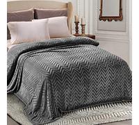 Whale Flotilla Coperta Pile Con Motivo Chevron, Calda Coperta per Divano e Letto in Flanella Morbida, Accogliente e Leggera per Tutte le Stagioni, 220 x 240 cm, Grigio Scuro