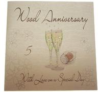 WHITE COTTON CARDS Biglietto di Auguri per 5° Anniversario, Realizzato a Mano, in Legno, con calici di Champagne, WA, Bianco, 16cm x 16cm