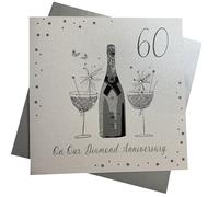 WHITE COTTON CARDS On Our Diamond Wedding Anniversary, Grande Biglietto Fatto a Mano per 60° Anniversario (Champagne e cioccolatini), Bianco
