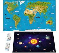 WIDETA Mappa del Mondo illustrata in Italiano, per Bambini e Adulti/Poster XXL (82 x 44 cm), Carta Solida plastificata (grammatura 300g/m²)/ Bonus Poster del Sistema Solare e Adesivi 3D