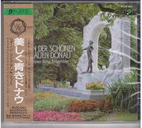 Wiener Ring Ensemble - An der schönen blauen Donau