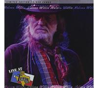 Willie Nelson - Live at Billy Bob's