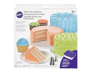 Wilton Set Decorativo Deluxe Beccucci in Acciaio Inox Set/46, Beccucci per Decorare Cerchio, Stella, Petalo e Foglia, Piping Tips per Decorare Torte, Cupcake, Biscotti, Pasticcini - Set/46