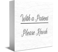 With A Patient Please Knock Cartello di Legno Scatola di Legno Decorativo Divertente Ufficio Home Decor Rustico Casale Quadrato Scrivania Cartello Decorazione Per Mensola 12,7 x 12,7 cm