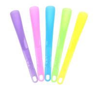 WMYDNXXT Calzascarpe con Manico Lungo Calzascarpe Professionali da 32 cm in plastica a Forma di Cucchiaio Sollevascarpe Flessibile Accessori for Scarpe