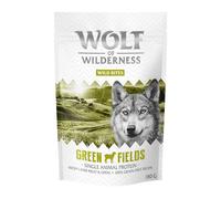 Prezzo speciale! 3 x 180 g Wolf of Wilderness Wild Bites Snack per cani - Green Fields - Agnello