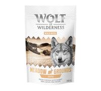 Wolf of Wilderness Snack - Wild Bites 180 g - MINI Meadow Grounds - Coniglio & Pollo (dadini) - NUOVO!