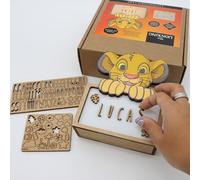 WONDEE Disney Lampada Re Leone Simba Bambini Personalizzata Con Nome e Disegni da Film - Luce Notturna Bambini Simba, Regalo Bambini e Neonato, Regalo Battesimo Bimbo e Bimba, Disney Regalo Re Leone