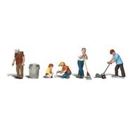 Woodland Scenics Lawn Workers HO Scale