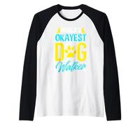 World's Okayest Dog Walker Funny Pet Amante Maglia con Maniche Raglan