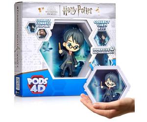 WOW! PODS Harry Potter 4D | Personaggio unico collegabile da collezione Bobble-head che esplode dal loro mondo nel tuo | Espositore da parete o scaffale | Giocattoli e regali di Harry Potter | Serie 1