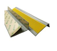 WWBPOIUY Flange di scale, strisce di gomma autoadesive, Rivestimento del bordo del gradino della scala da 1-10 metri, protezione autoadesiva del bordo del gradino della scala(Orange,3m/118.1in)