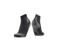 X-Socks Run Discover Ankle Socks for Enhanced Running Comfort, Advanced Protection with Breathability and Support Technologies, Ideal for Injury Prevention and Thermoregulation - Nero/Charcoal, 42-44