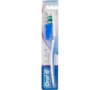 Oral-B Spazzolino Classic Care 40 Medio