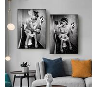 XIANGPEIFBH Stampe su tela di dipinti moderni di donne in bagno, figure in bianco e nero, ragazza che fuma e beve, poster di immagini di bagni 70x120cm(28x48inch) x2 Cornice interna