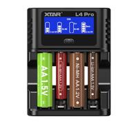 XTAR Caricatore intelligente multifunzione L4 Pro, salva le batterie scariche. Compatibile con batterie AA/AAA NI-MH da 1,2 V e 1,5 V agli ioni di litio, consente una ricarica rapida precisa.