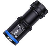 Xtar D30 4000 SET-flashlight, MC4S charger