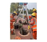 XUELOMZ Kit treppiede di Salvataggio di Emergenza con verricello, Protezione anticaduta e Imbracatura di Sicurezza per operazioni di Sollevamento in spazi ristretti, Ideale per s