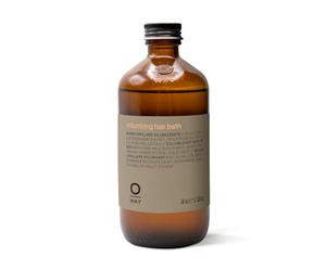 Xvolume Volumizing Hair Bath 240, trattamento adatto a un impiego regolare, pensato per un utilizzo ripetuto nel tempo, flacone da 240 ml perfetto per chi desidera una routine di cura semplice e costa