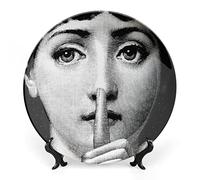 XYTDM Lina Cavalieri Piatto decorativo da parete, misteriosa decorazione da parete, con staffa e speciale gancio a molla, 20,3 cm, A4