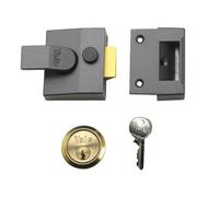 Yale Locks 85 Arresto Nightlatch 40mm Interasse Dmg Finitura Scatola YAL85DMGPB