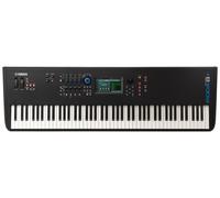 YAMAHA MODX8 + plus NUOVO!