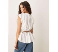 YAS - Top aderente in popeline bianco con spalle molto voluminose 8