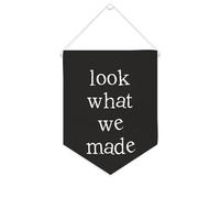 Yelolyio Bandiera da parete in tela con citazione ispiratrice Look What We Made Wall Art Hanging Banner Home Office Decor 25,4 x 30,5 cm Banner in tela Regali di inaugurazione della casa