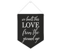 Yelolyio Bandiera da parete in tela con citazione ispiratrice We Built This Love From The Ground Up Wall Art Hanging Banner Home Office Decor 25,4 x 30,5 cm banner in tela regali di inaugurazione