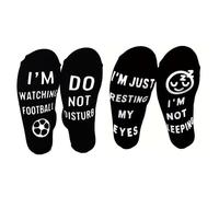 YNR 2 paia di calzini divertenti per uomo e donna, con scritta in lingua inglese "I'm not sleep I'm just resting my eyes", calzini da calcio con scritta in lingua inglese "Do Not Disturb I'm