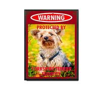 YNRBGDFR Targa in latta per decorazione porta d'ingresso, cartello per proprietari di cani, ingresso o recinto di avvertimento protetto da Yorkshire Terrier Security, 30,5 x 40,6 cm, struttura in
