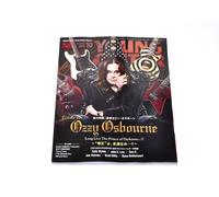 YOUNG GUITAR numero ottobre 2025 rivista Ozzy Osbourne Black Sabbath dal Giap...