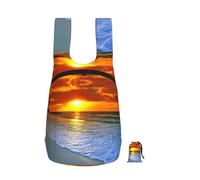 YQxwJL Beach With Sunset Print Ultra Light Folding Daypack, zaino portatile pieghevole per lo shopping quotidiano