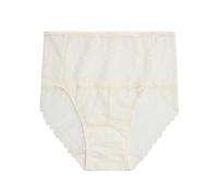 YSABEL MORA Braga Alta. Classica Braga Alta dal Design Liscio e Funzionale, è Un Capo Essenziale della Collezione Che Si distingue per Il Suo Comfort.