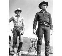 Yul Brynner come Chris Adams, Steve M Poster Stampa 61x50.8cm Piacevole Scatto