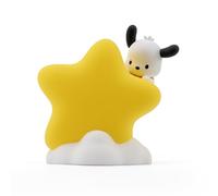 YuMe Toys Luce da comodino serie Star Light, Pochacoo Star Light, carino Pochacoo che sbircia da dietro una stella d'oro, 9 cm LED luce notturna per bambini (dai 3 anni in su) Bandai