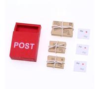 YUVKIN 7 Pezzi Accessori Miniatura per Folletti di Natale Decorazione Casa delle Bambole Cassetta Postale/Giornale/Buste per Porta dei Folletti (1/12) (Set Natalizio)