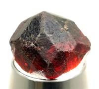 ZDVHOMCB 5pc Red Garnet Crystal Gemstone Rough Stone Home Decor