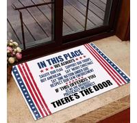 zerbino ingresso casa In questo luogo salutiamo sempre la nostra bandiera, sosteniamo le nostre truppe. Zerbino con bandiera americana.