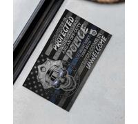 zerbino ingresso casa Questa casa è protetta dal buon Dio e da un poliziotto fuori servizio. Potresti incontrarli entrambi se entri nello zerbino indesiderato.