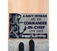 zerbino ingresso casa Un veterano della marina e il suo comandante in capo vivono qui zerbino