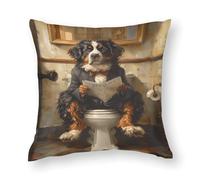 ZLHNBWL Federa e cuscino in poliestere con cane da montagna del Bernese seduto sul water e legge un giornale, tessuto per la casa, 40 x 40 cm