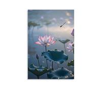 ZLLJXFZZ Poster artistico da appendere con uno stagno tranquillo con fiori di loto, libellule e una nebbia morbida che si alza nella luce del mattino, decorazione moderna da appendere, 20 x 30 cm