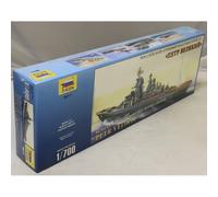 Russian Nuclear Power Missile Cruiser Petr Velikiy 1:700 Plastic Model Kit 9017