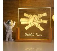 ZYMECH Lampada a forma di pugno con scritta "Daddy's Team", luce notturna a LED con cristallo personalizzata, regalo per la festa del papà, idea regalo per il nonno, idee per la festa del papà (luce a