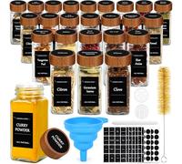 ZZXLOPEZ Barattoli Spezie, 24pcs Barattoli Portaspezie Quadrato, Contenitori Spezie per Cucina, 120ml Vasetti Portaspezie Vetro con Coperchi in Legna, Setaccio, Etichette, Spazzola, Lmbuto